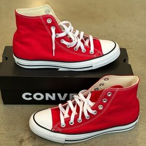 Red Women’s 9 high top converse